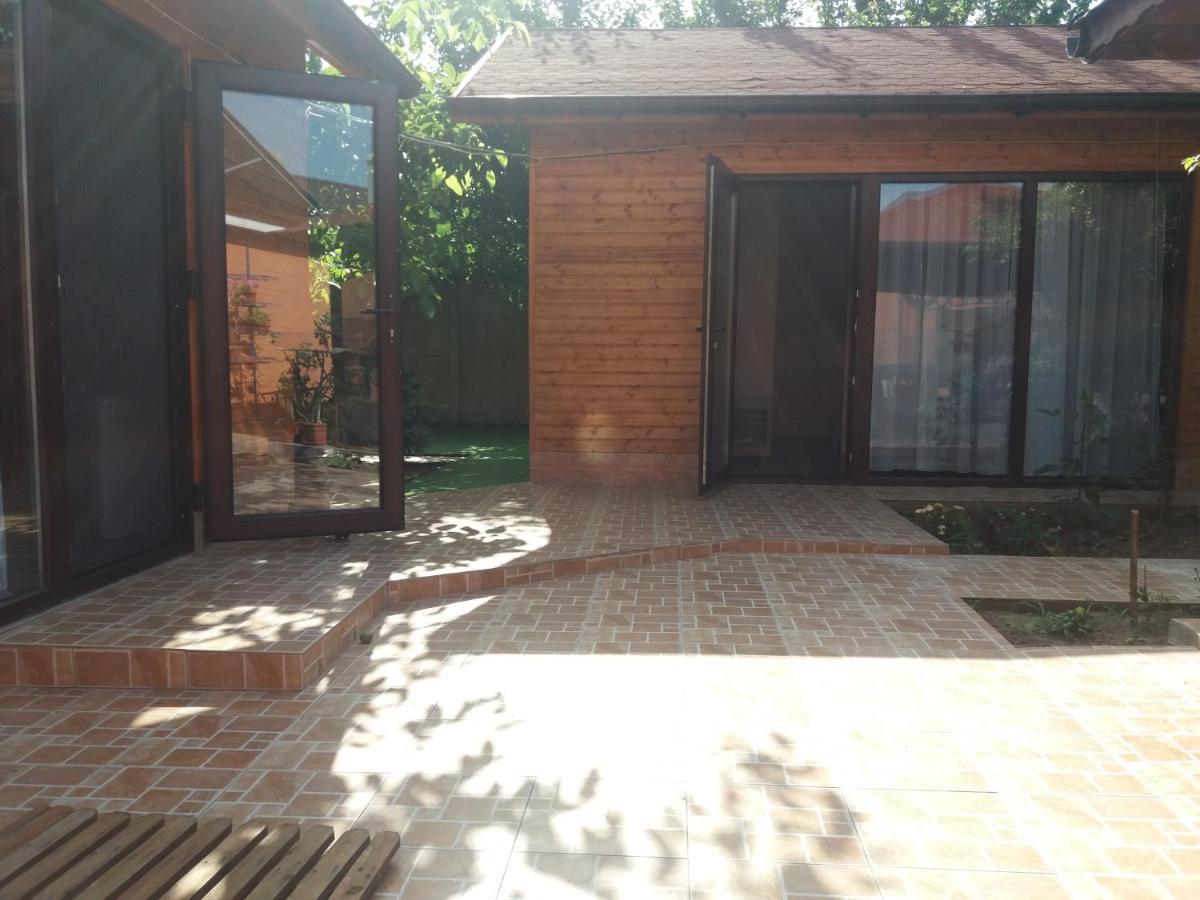 La Botezatu Villa Tuzla Exterior photo